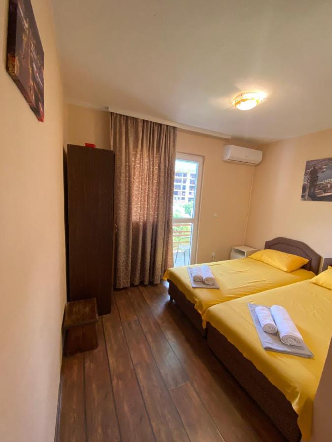 Apartments And Rooms Grande Casa Bar Exterior photo